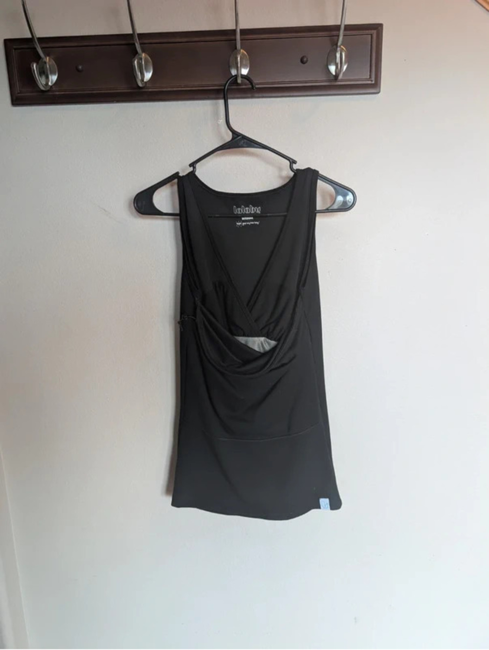Lalabu black babywearing tank